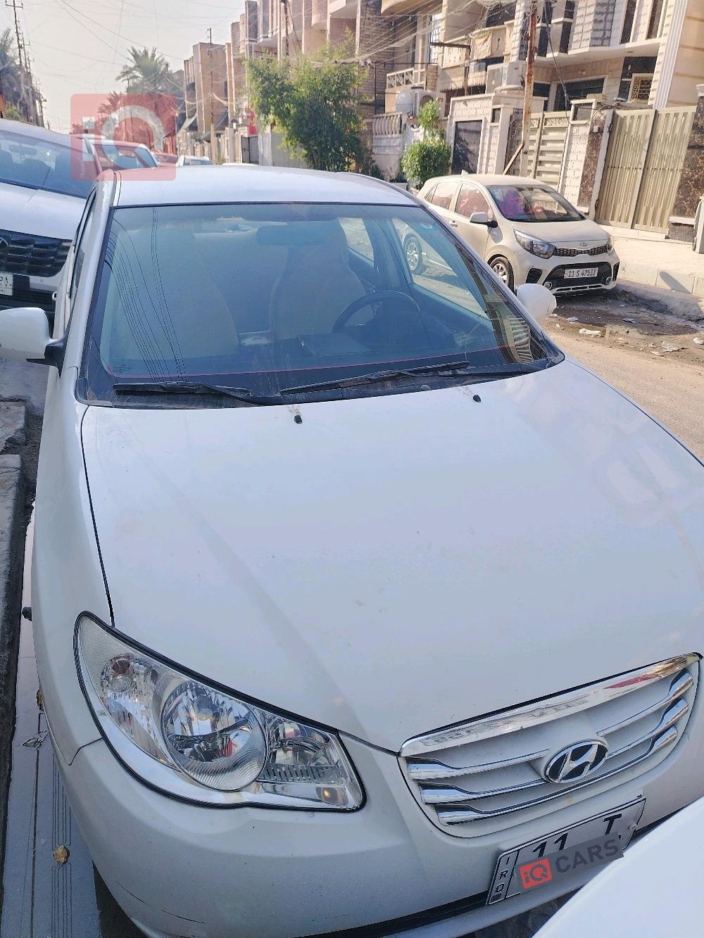 هیوندای ئەلەنترا